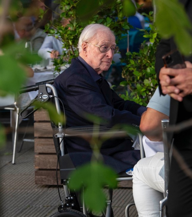 BGUK_3295080 - *PREMIUM-EXCLUSIVE* London, UNITED KINGDOM MUST CALL FOR PRICING BEFORE USAGE - Hollywood legends Michael Caine and Vin Diesel dined together with their families at the River Caf?? in Hammersmith, London, for an early birthday celebration - all captured as part of an upcoming documentary. Caine, 92, was pictured for the first time since transitioning from a Zimmer frame to a wheelchair and appeared in high spirits as Vin lovingly wheeled him around. The legendary actor, who sported a band-aid on his face, was joined by his wife Shakira, while Vin???s long-time partner Paloma Jim??nez and their two children were also present. Caine, who considers Vin his ???unofficial son,??? looked to be thoroughly enjoying himself during the two-hour meal, even singing Happy Birthday to the Fast & Furious star, who turns 58 next week. After the feast, Vin was seen rubbing his belly, clearly satisfied with the hearty celebration as this comes all ahead of Vin's jury trial for Sexual Battery starting next month August 18th with the Hollywood star's rep claimed there have been no cases against the actor for sexual misconduct or assault allegations, according to reports. *STRICTLY NO SUBSCRIPTIONS AND NO SOCIAL SOCIAL MEDIA USE* Pictured: Michael Caine, Vin Diesel, Shakira Caine, Paloma Jim??nez BACKGRID UK 9 JULY 2025 UK: +44 208 344 2007 / uksales@backgrid.com USA: +1 310 798 9111 / usasales@backgrid.com *Pictures Containing Children Please Pixelate Face Prior To Publication*