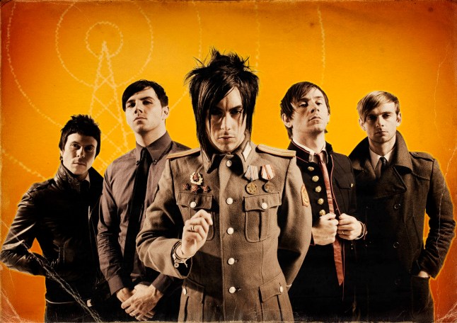 Portraits of the band Lost Prophets, shot in London. (Ian Watkins, Jamie Oliver, Stuart Richardson, Lee Gaze, Mike Lewis, Ilan Rubin); 3rd May 2006; Job:30399; Ref:SBN; (Photo by Steve Bright/Avalon/Getty Images)