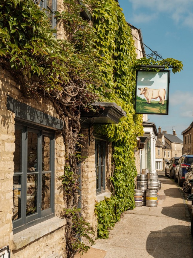 Picture of the Bull Pub Charlbury taken from their website. https://thebullcharlbury.com/